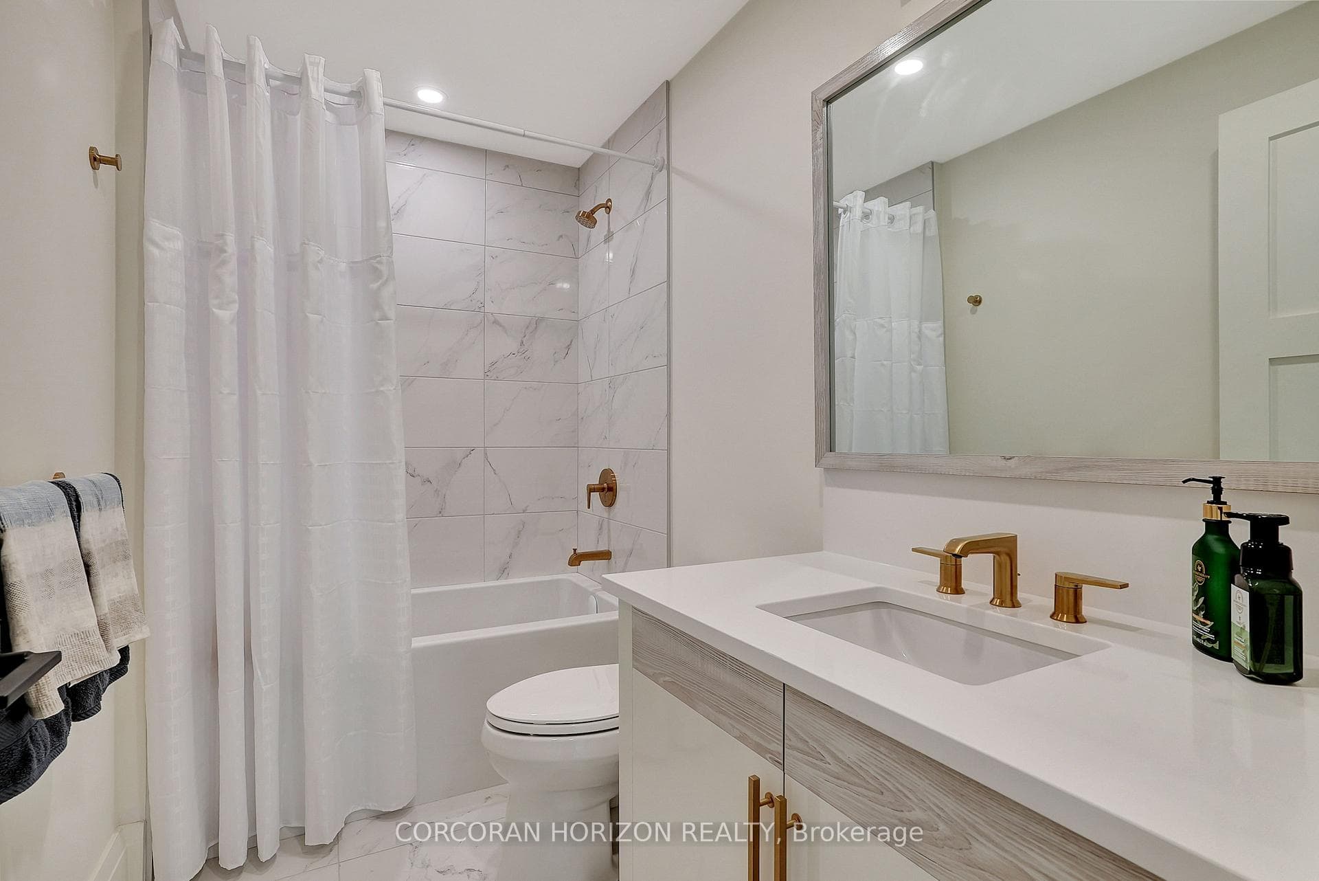 6523 Wellington 7 Road Unit 222 photo 28