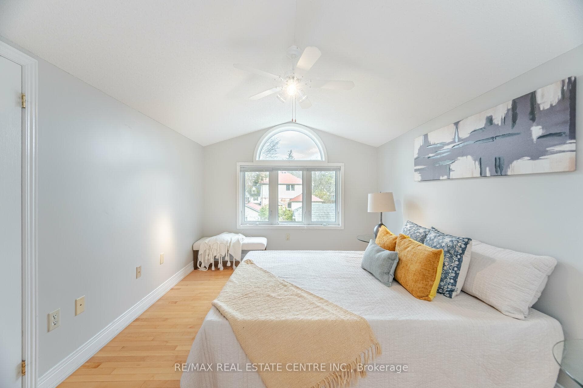 19 Oakwood Avenue photo 31