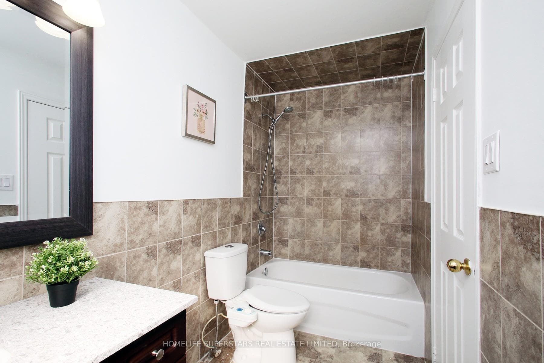 Primary Ensuite