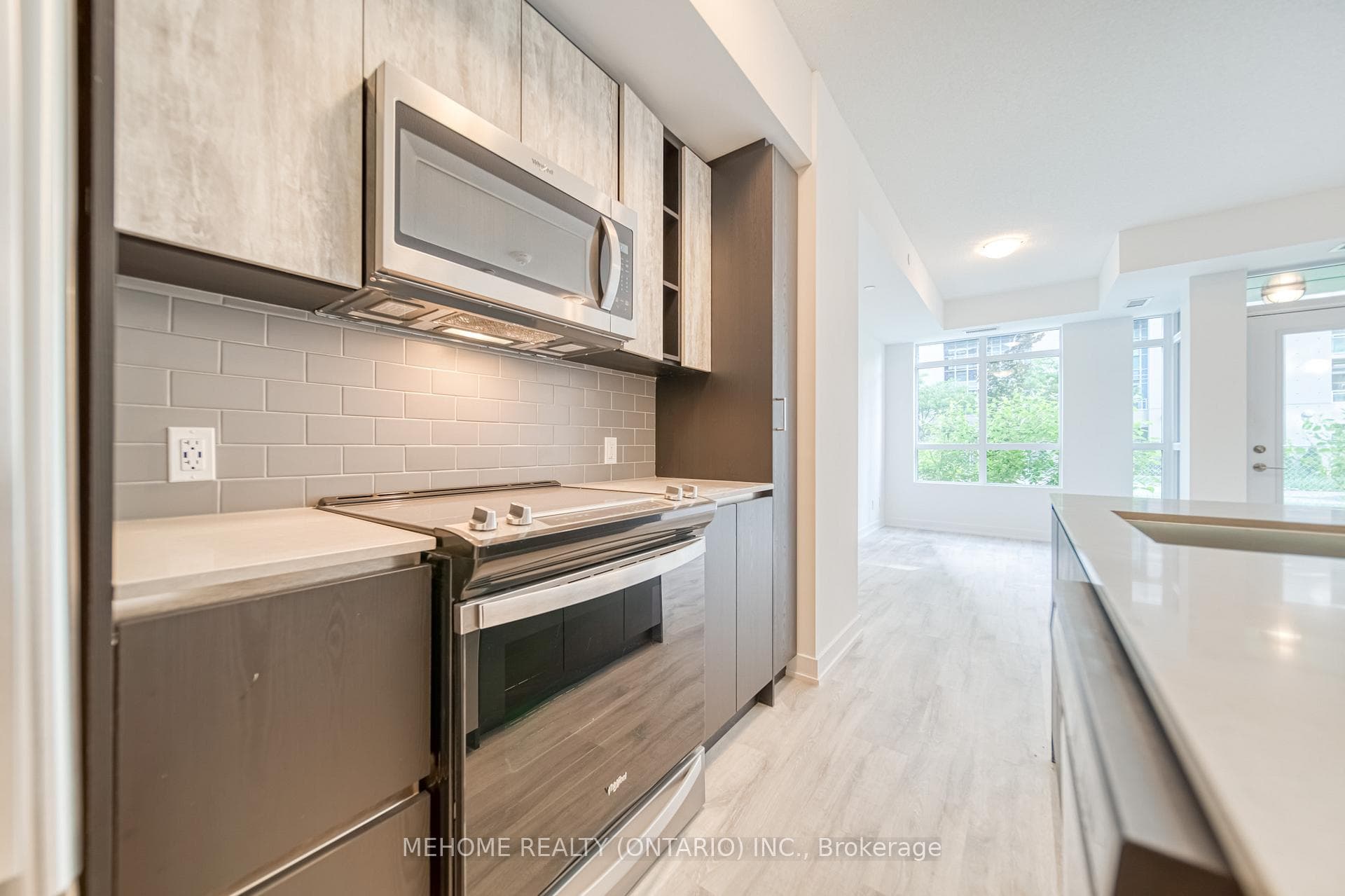 251 Manitoba Street Unit 110 photo 10