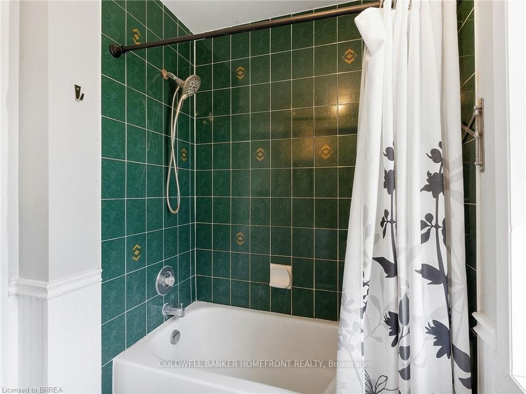 31 D'aubigny Road photo 8