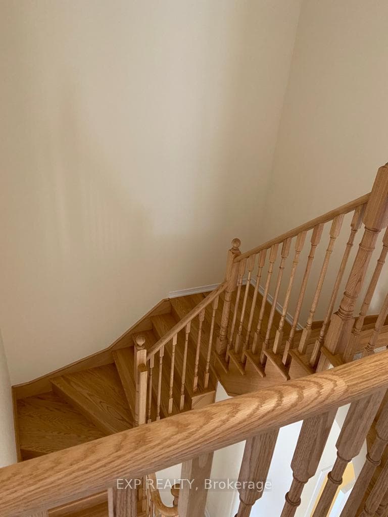 19 Sara Drive photo 12