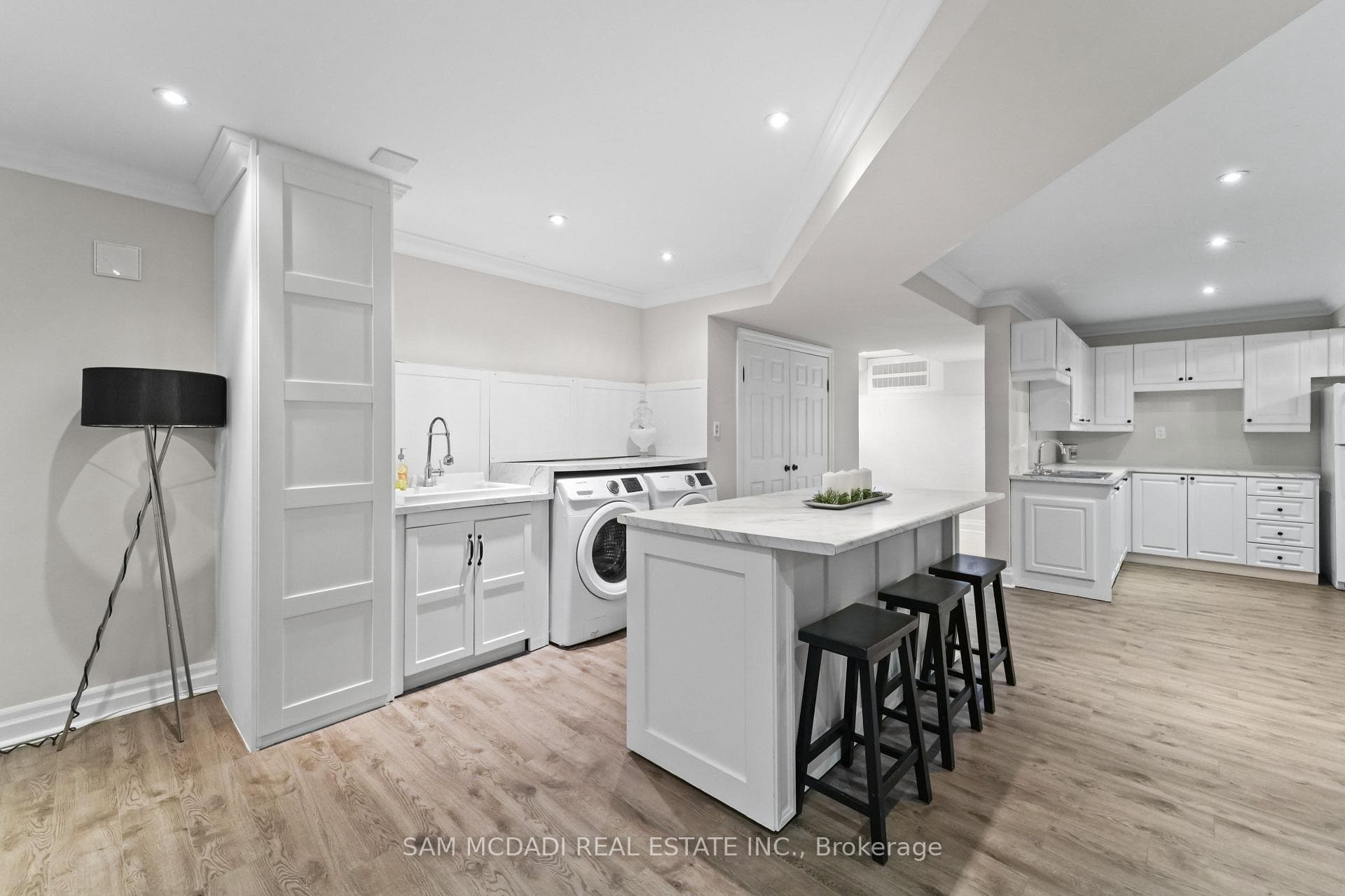 11269 Guelph Line photo 28