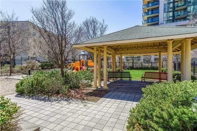 3504 Hurontario Street Unit 3608 photo 9