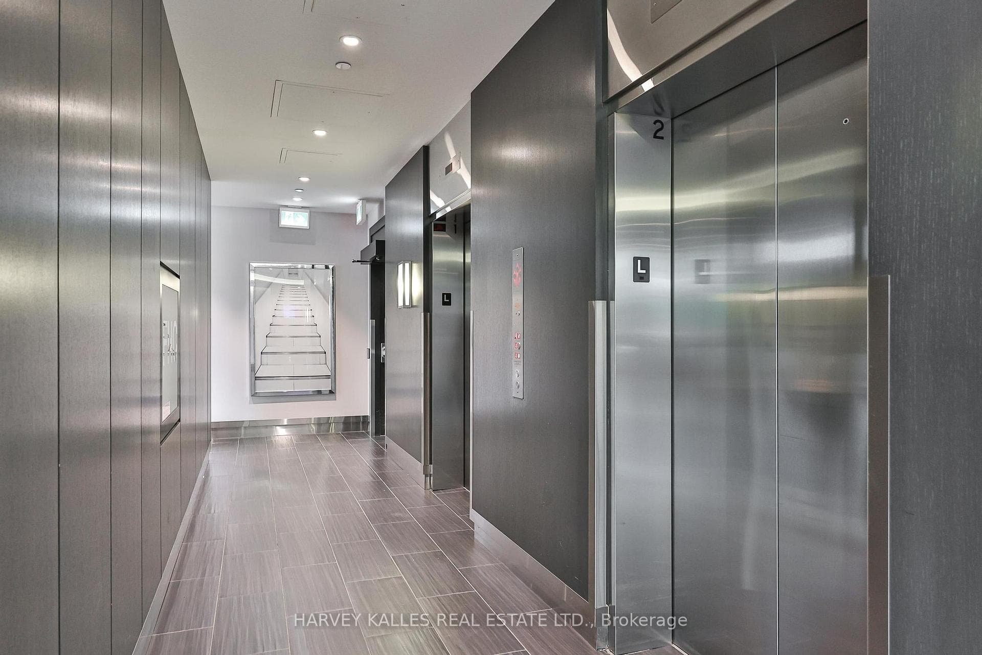 1815 Yonge Street Unit 1501 photo 9