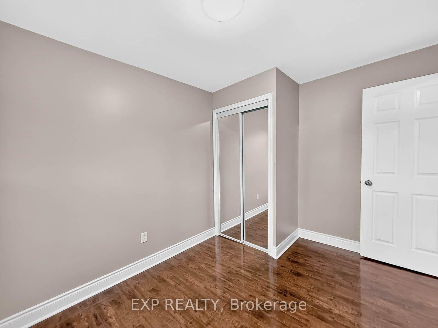 57 Weir Street photo 20