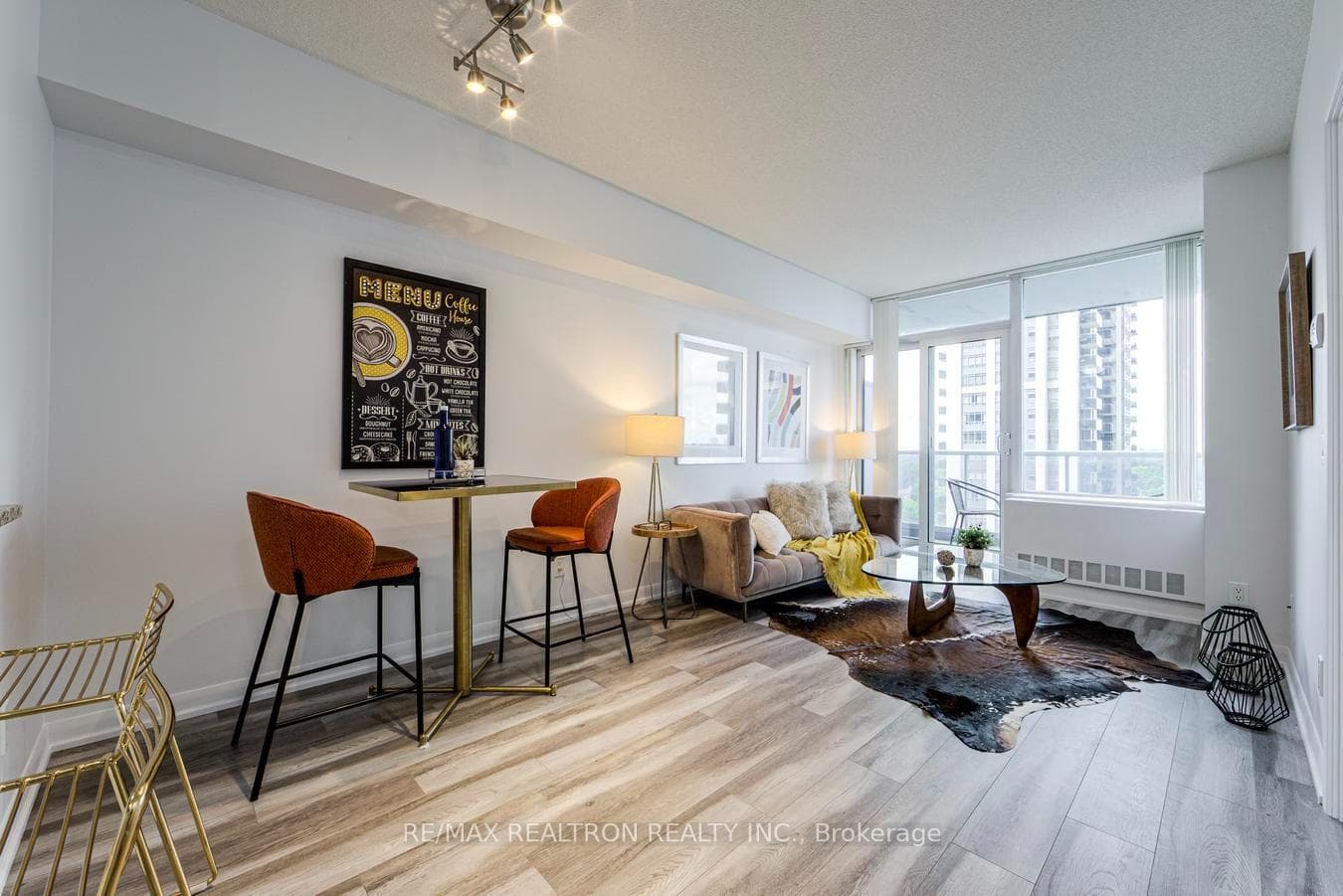 4968 Yonge Street Unit 1505 photo 9