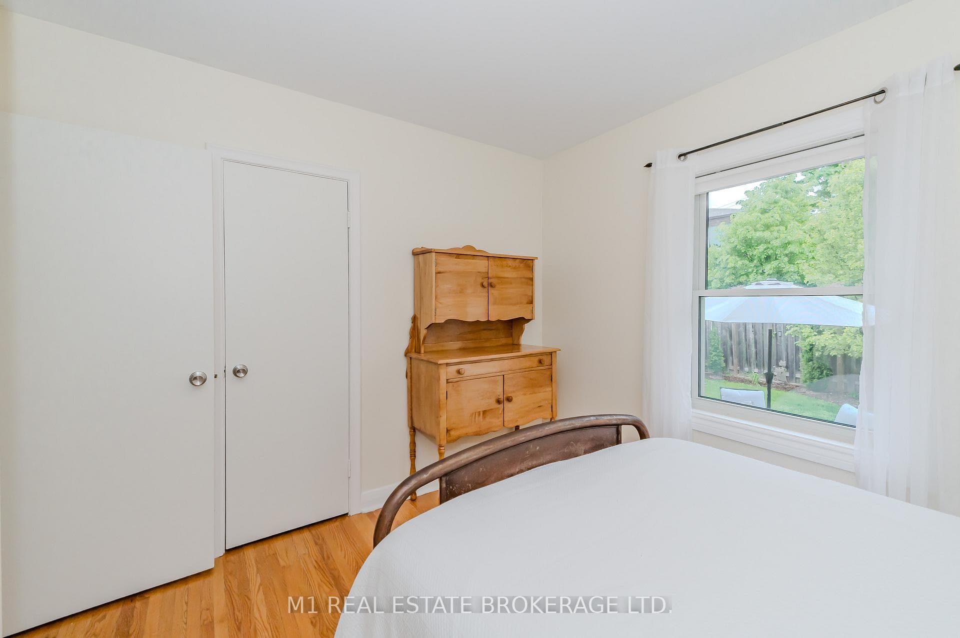 62 Philip Avenue photo 24