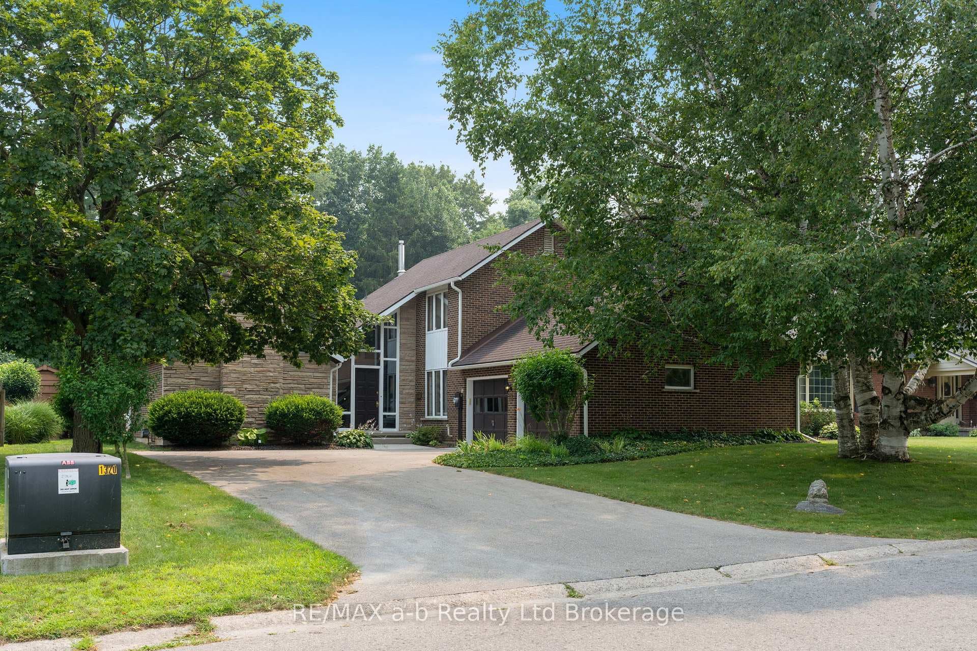 13 Segal Drive