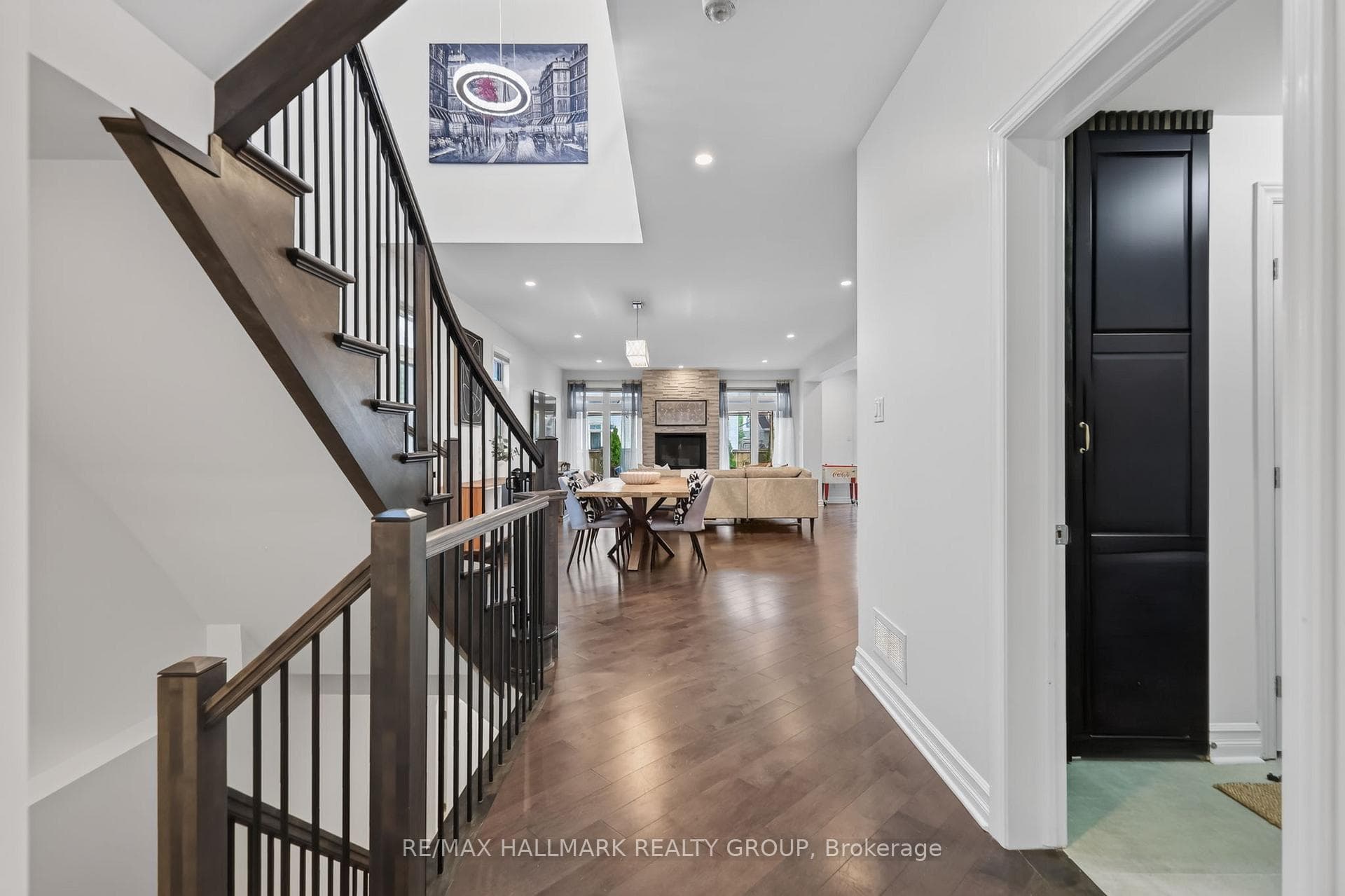 878 EXCURSION Way photo 5