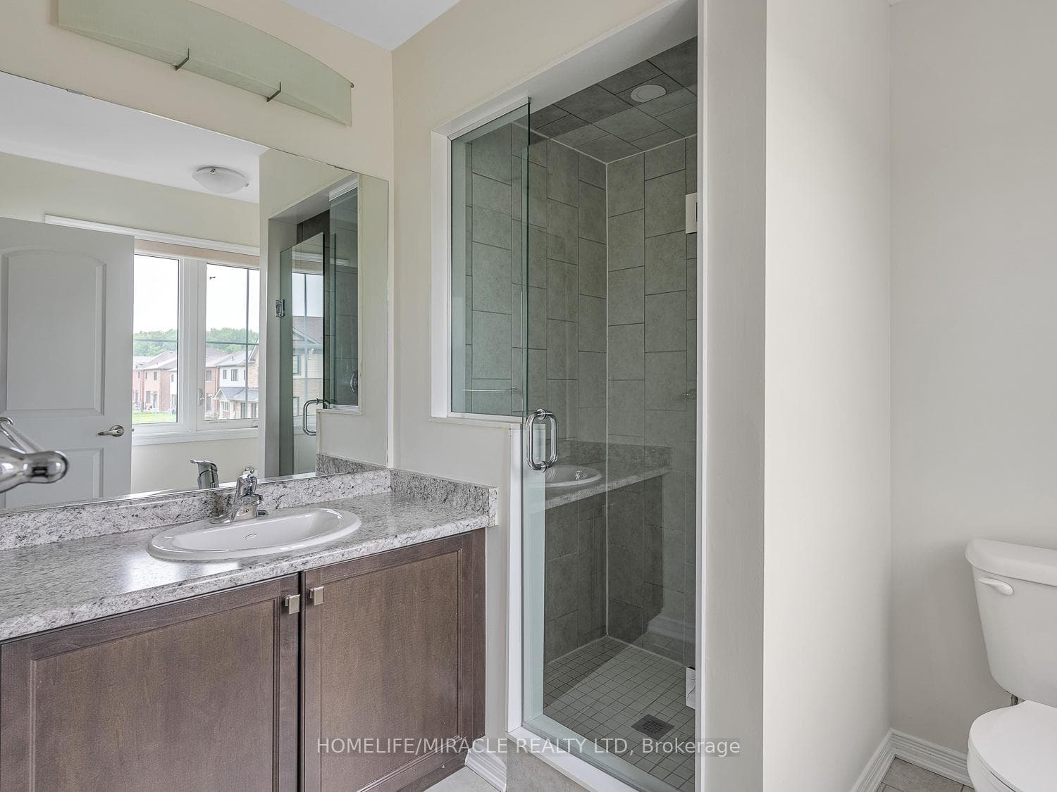 278 BEDROCK Drive photo 32