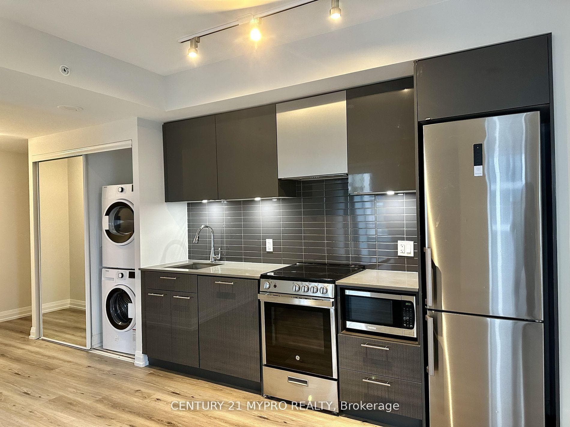 251 Jarvis Street Unit 3203 photo 22