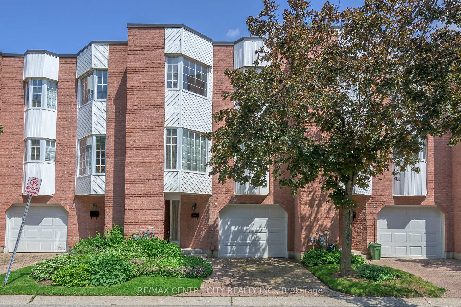 703 Windermere Road Unit 7 photo 4