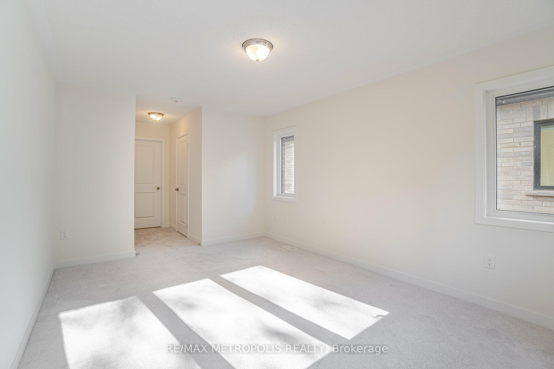 1440 Rose Way photo 24