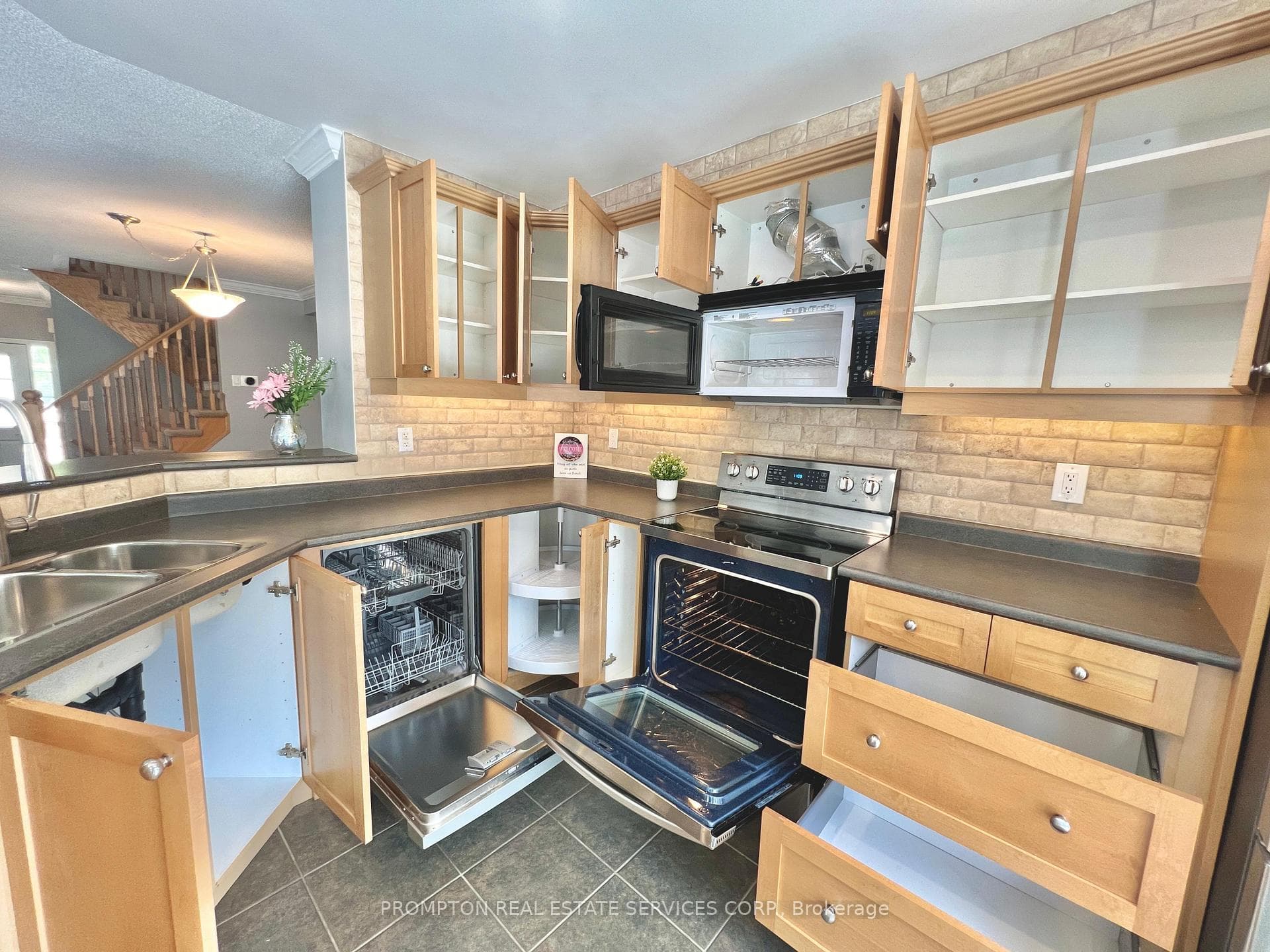 Tidy & Neat, just like new