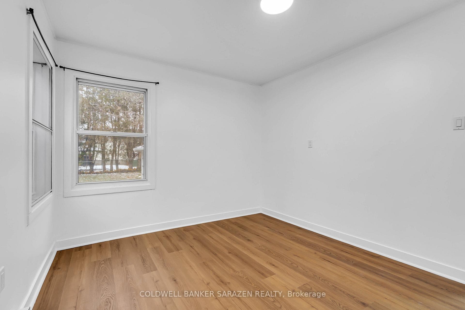 1154 Dieppe Street photo 18