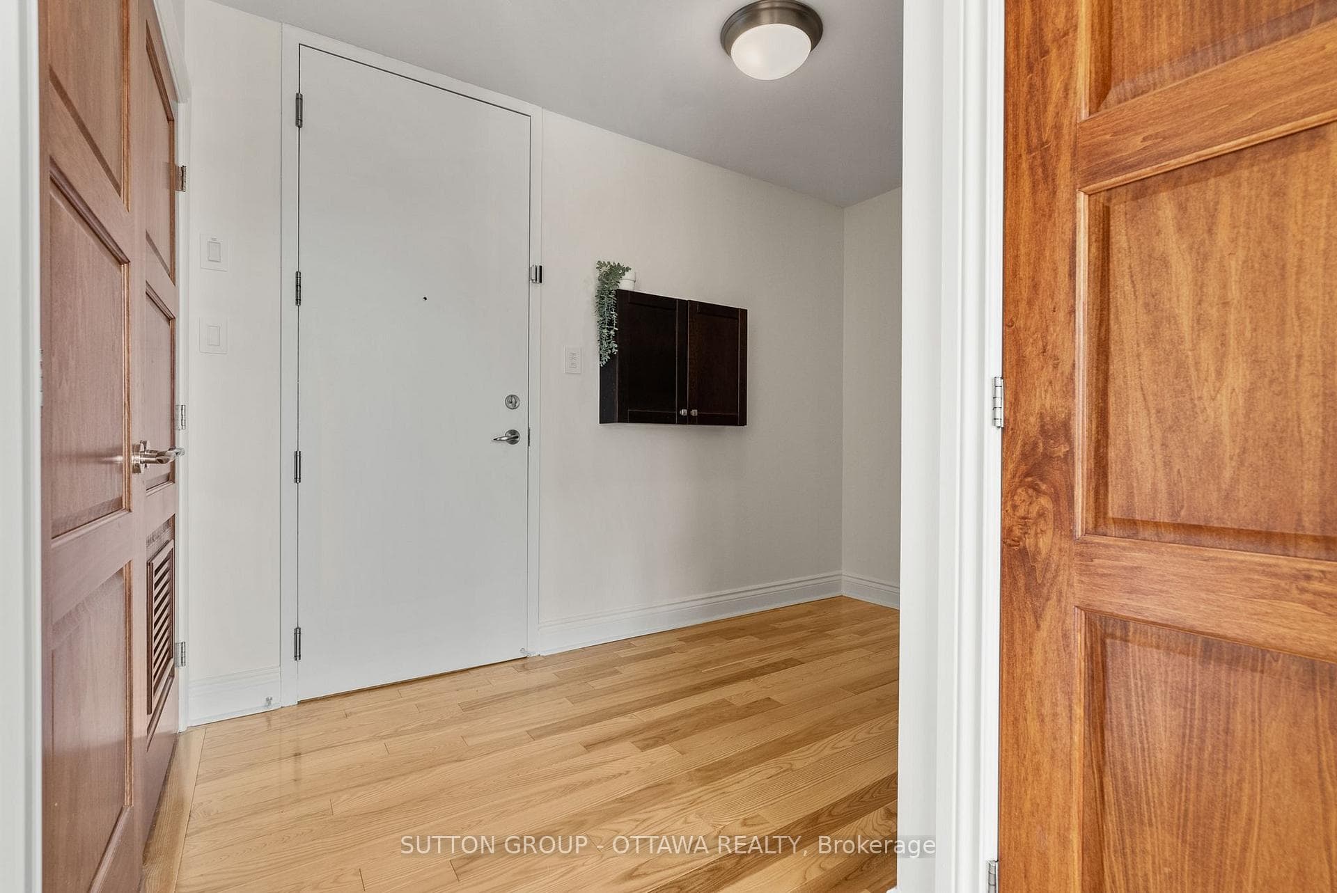 323 Winona Avenue Unit 105 photo 3