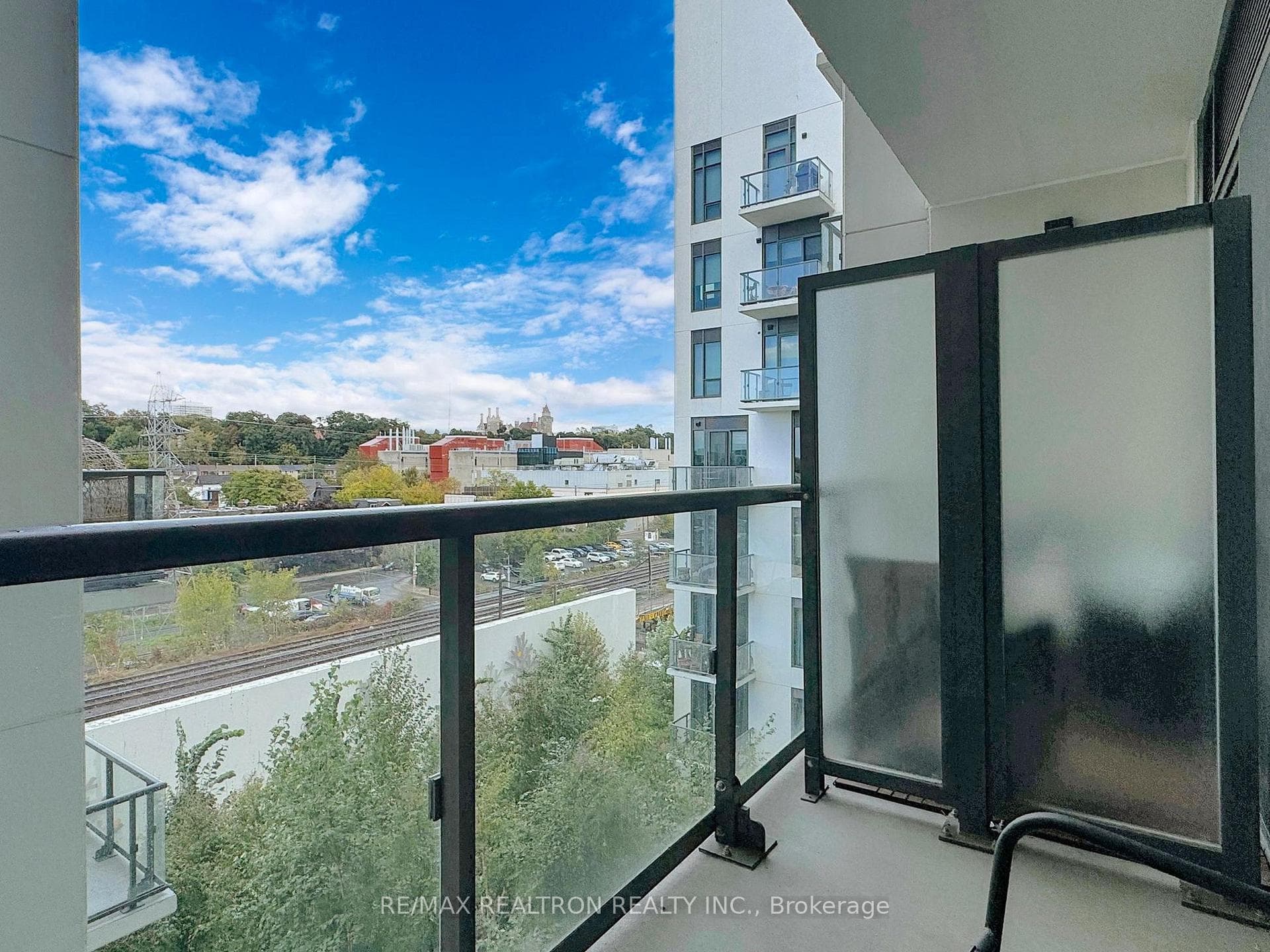 280 Howland Avenue Unit 629 photo 25