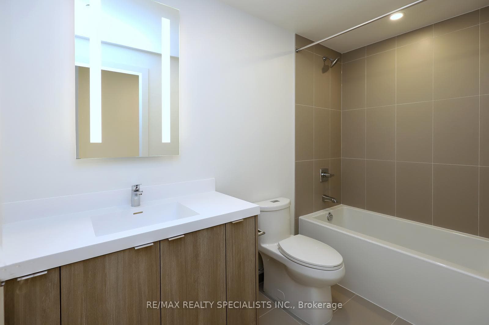 25 Cordova Avenue Unit 1207 photo 14