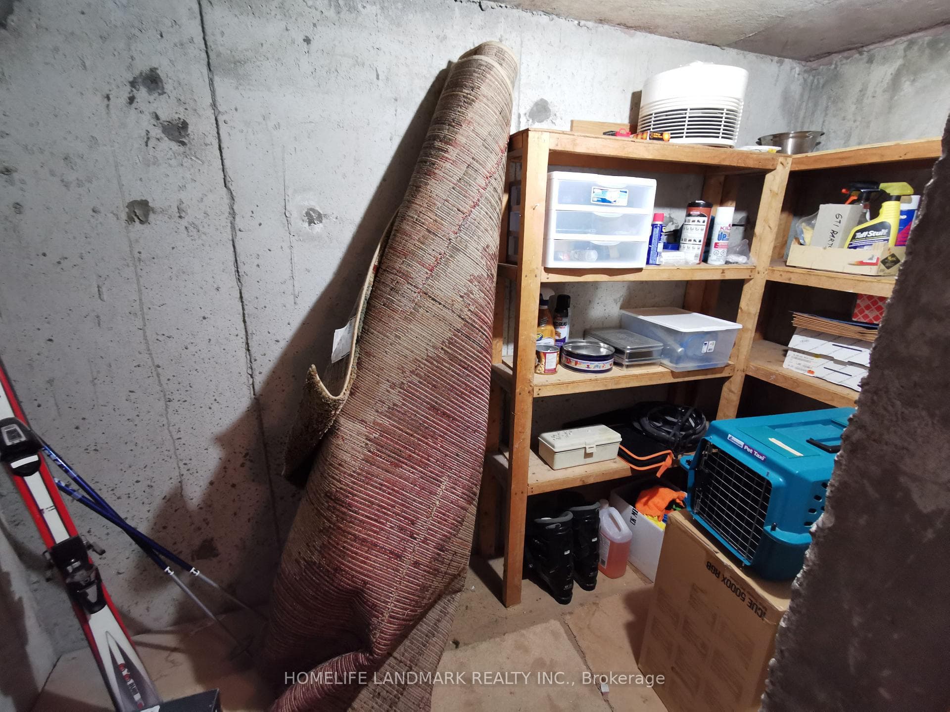 exclusive use of cold storage room