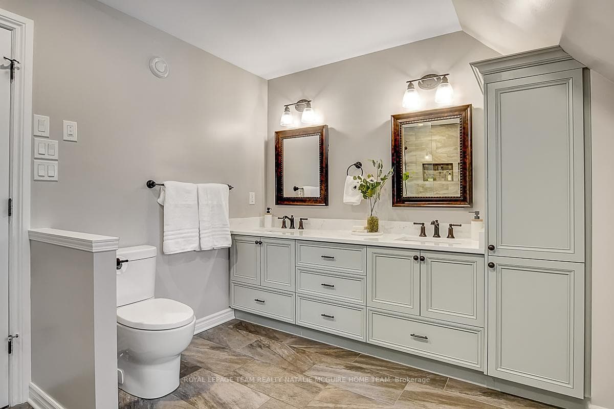 21 Kimberly Avenue photo 36