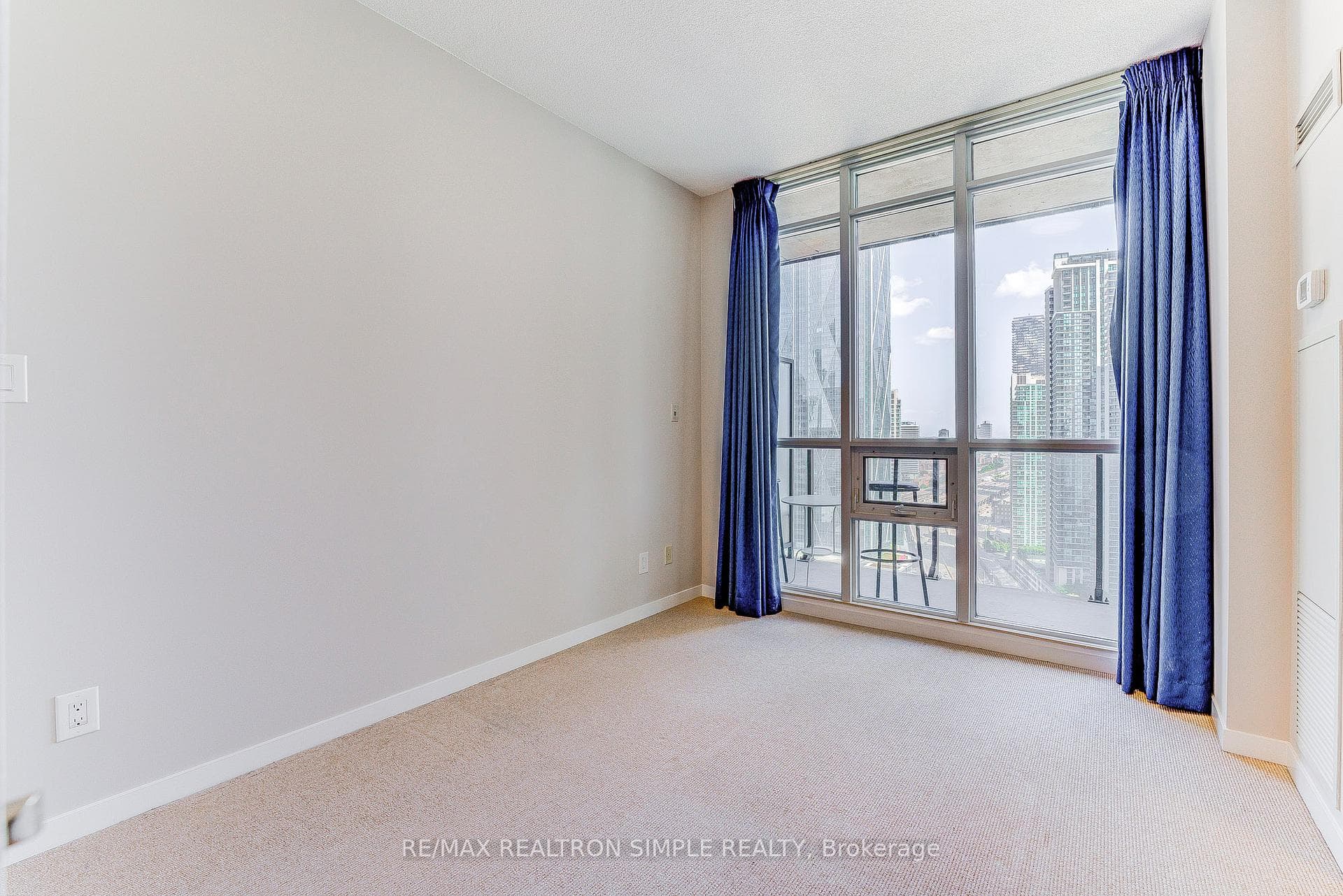 55 Bremner Boulevard Unit 2607 photo 19