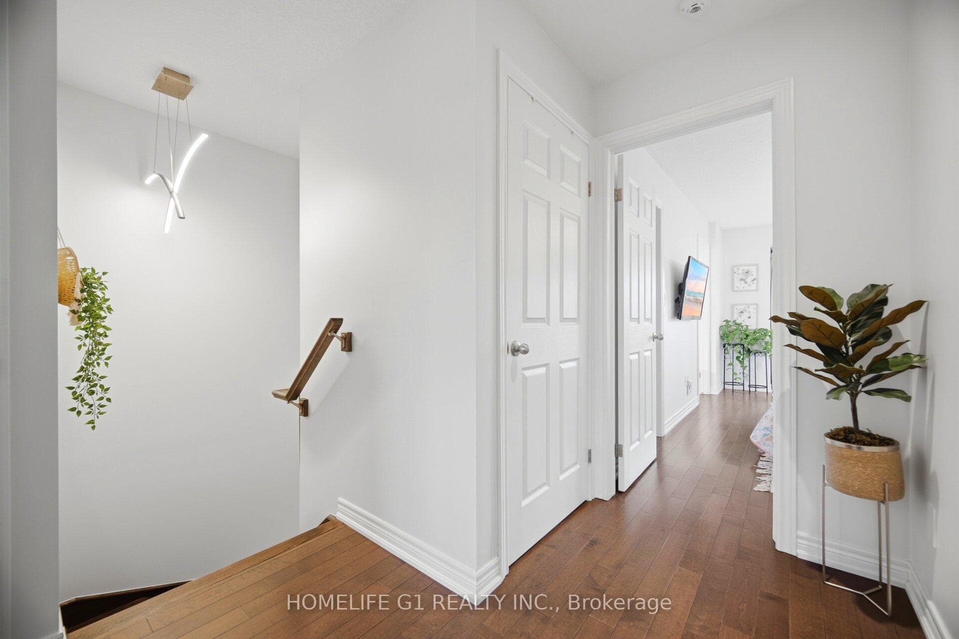 21 Madonna Drive Unit 26 photo 10