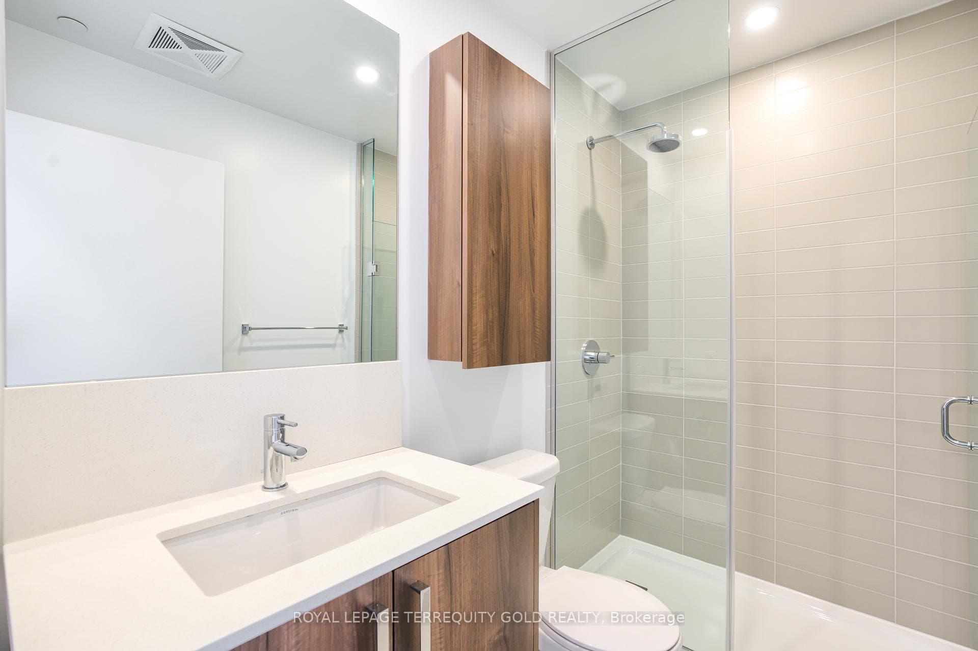 1787 St Clair Avenue Unit 307 photo 17