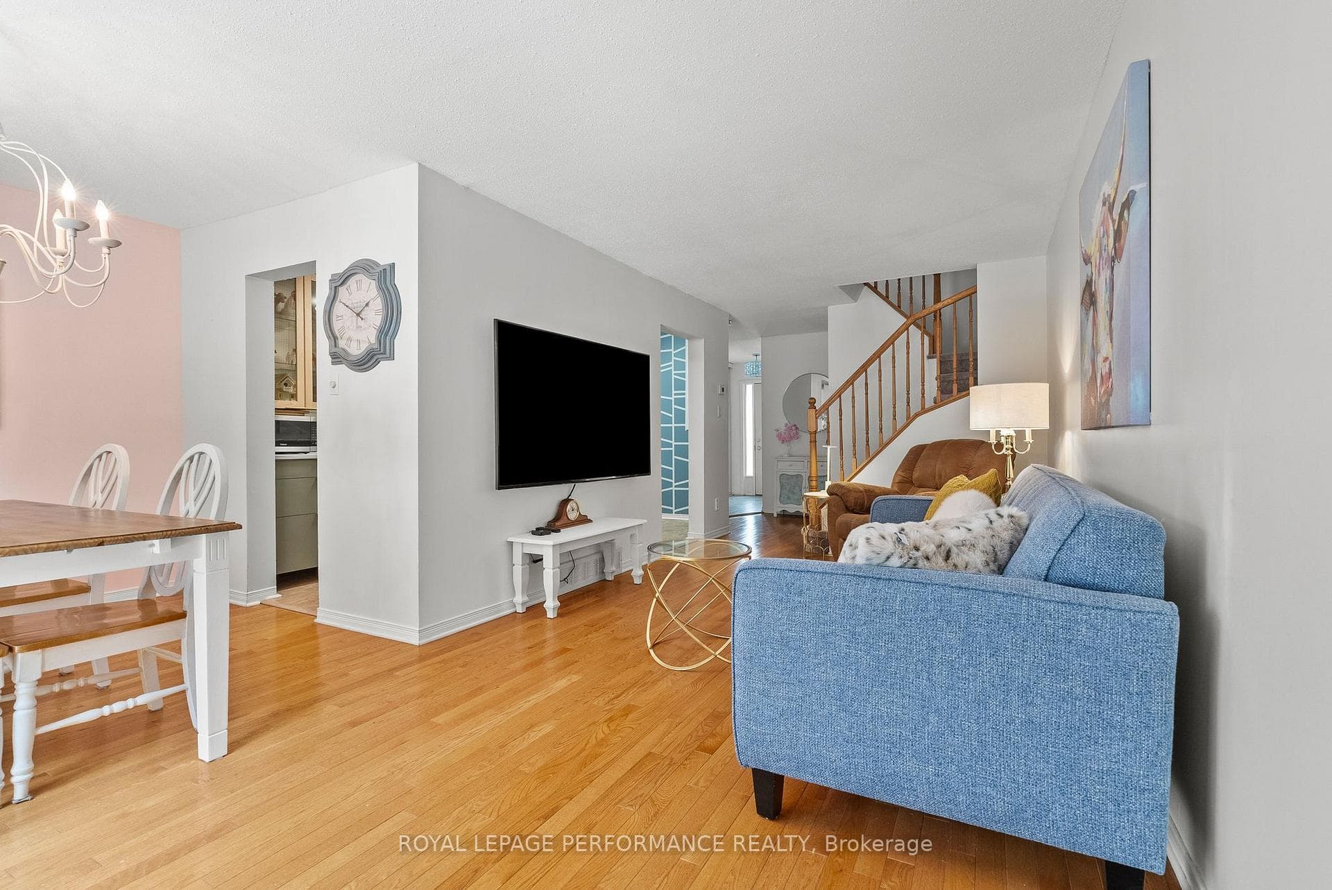1126 Millwood Court photo 9
