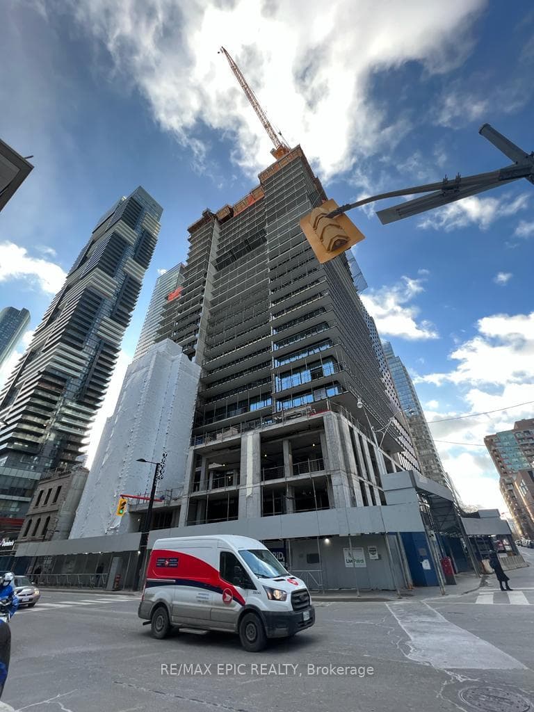 501 Yonge Street Unit 4807 photo 1