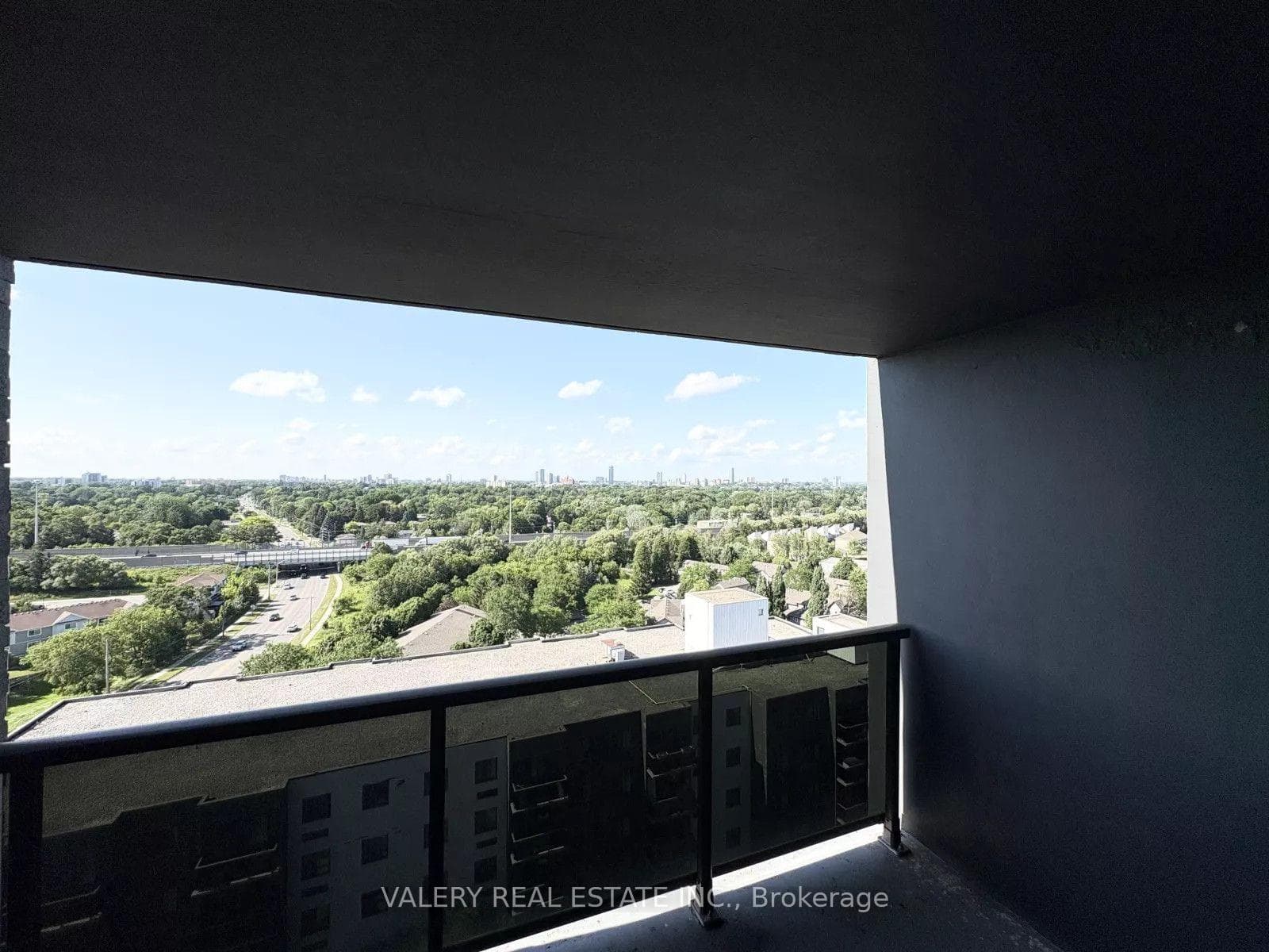 294 Chandler Drive Unit 1408 photo 12