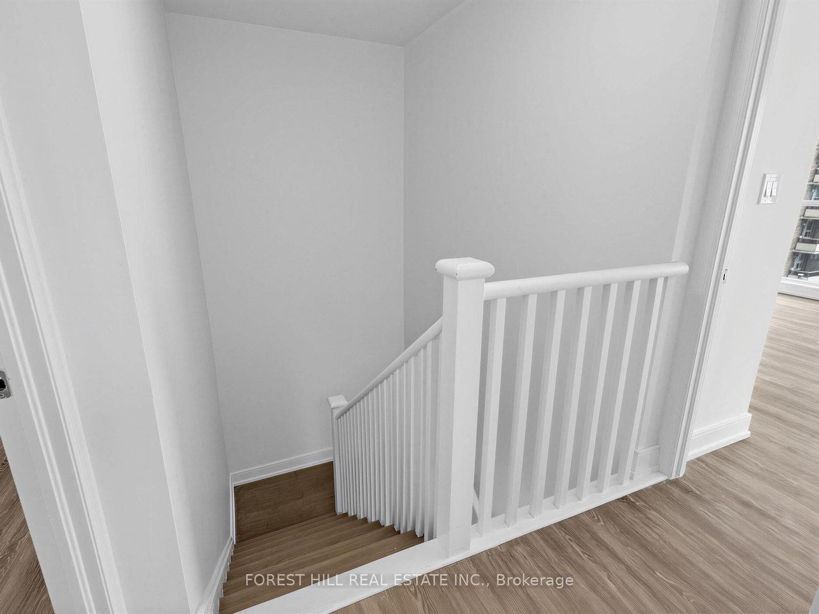 50 Spadina Road Unit 510 photo 20