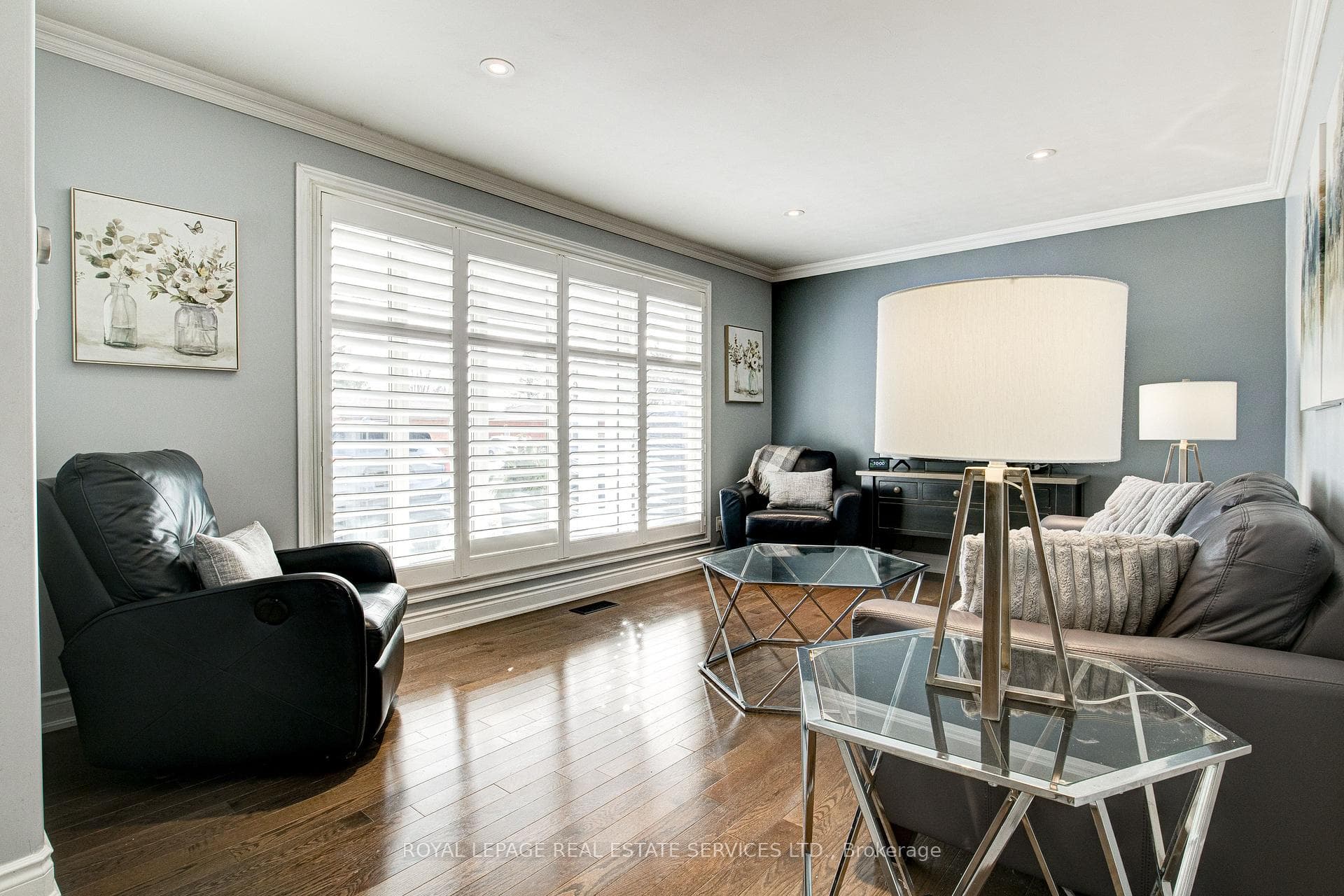 66 Rouse Avenue photo 5