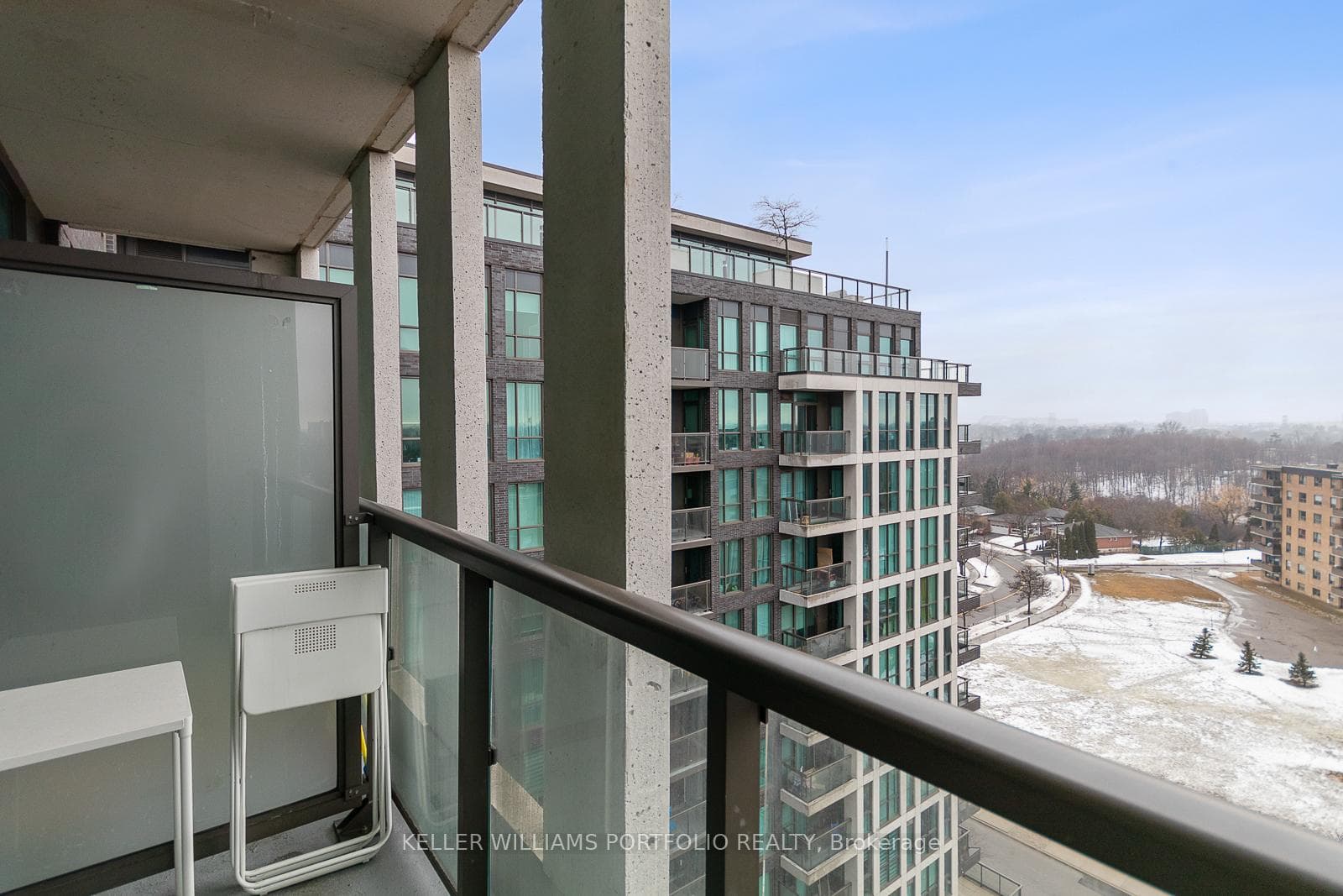 80 Esther Lorrie Drive Unit 1104 photo 24