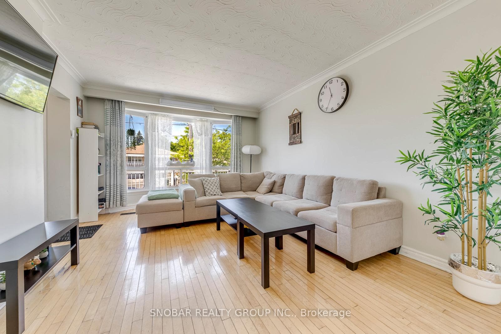 163 Gracedale Boulevard photo 4