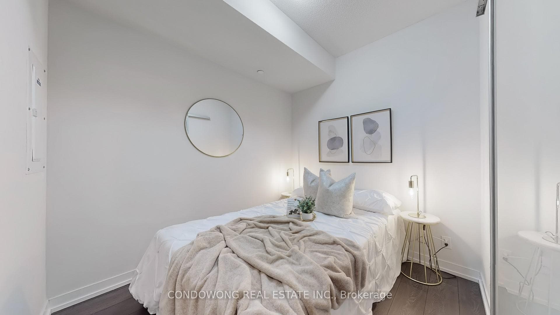 60 Shuter Street Unit 1103 photo 11
