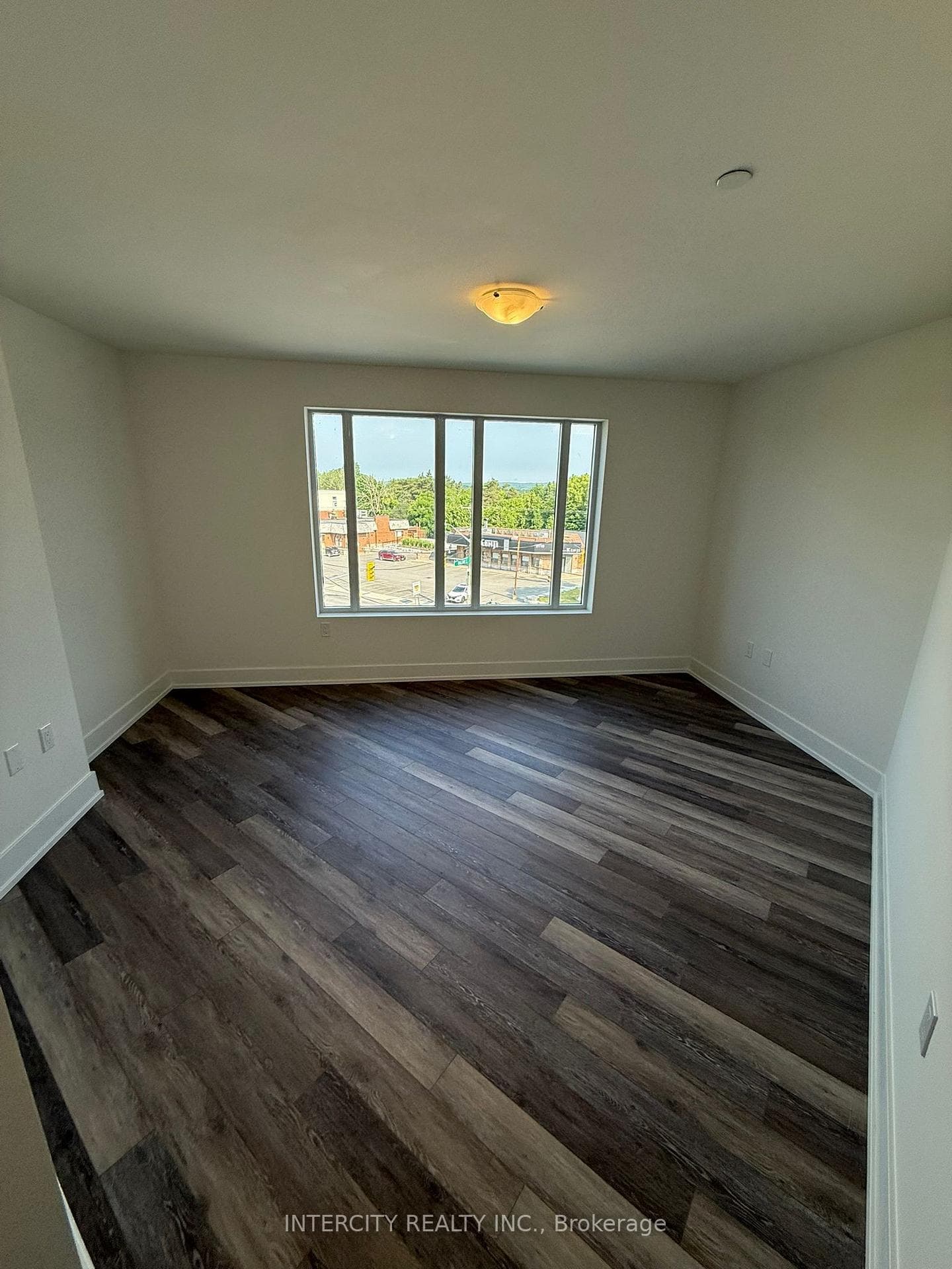 2075 King Road Unit 422 photo 29