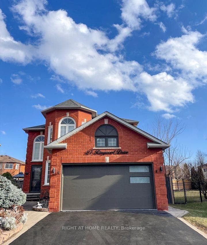 27 Ringwood Drive photo 1