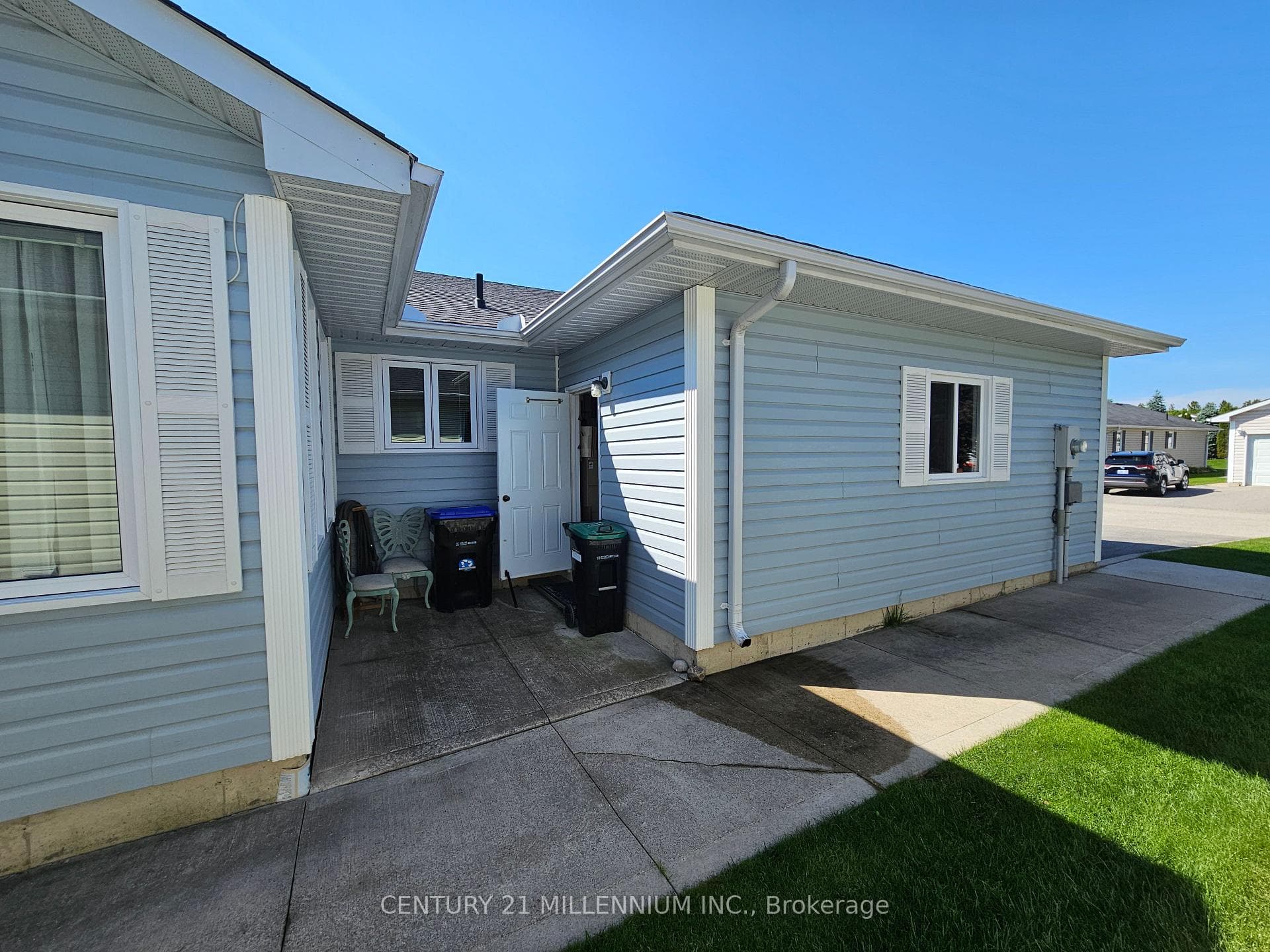 7 Virginia Avenue photo 8