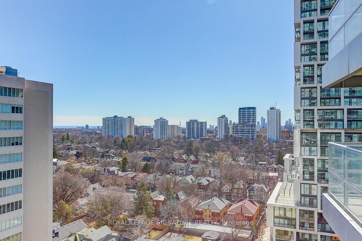 2181 Yonge Street Unit 1601 photo 26
