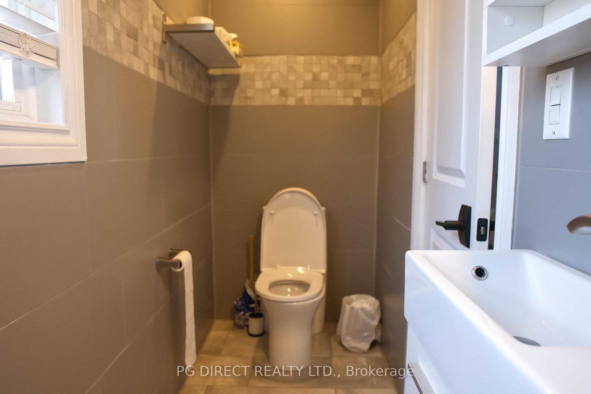 5A Scotia Avenue photo 9