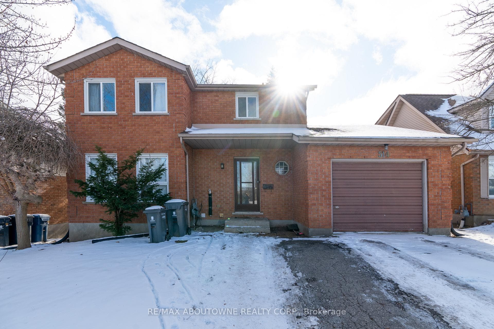 514 Kortright Road photo 1