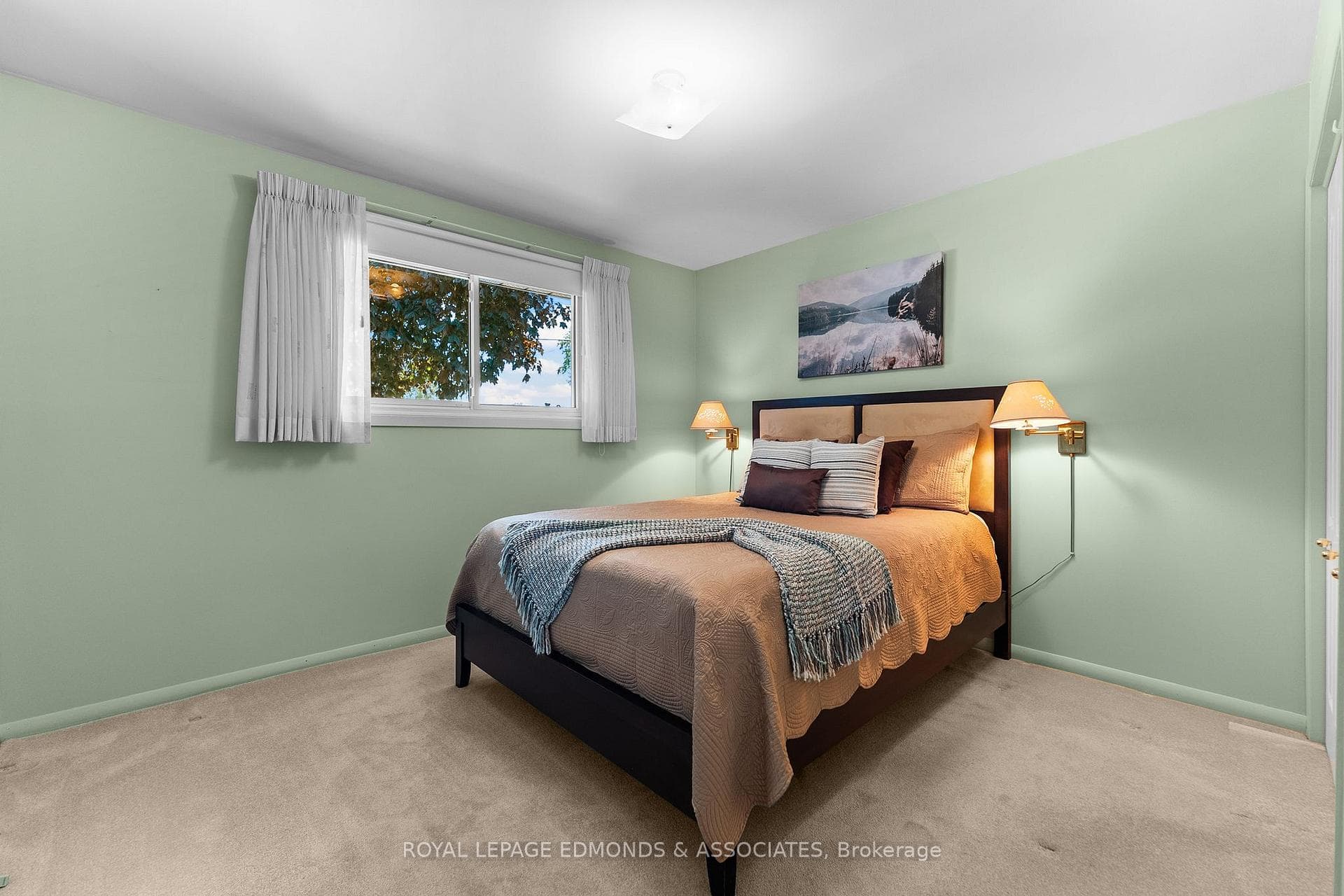 397 Chamberlain Street photo 21