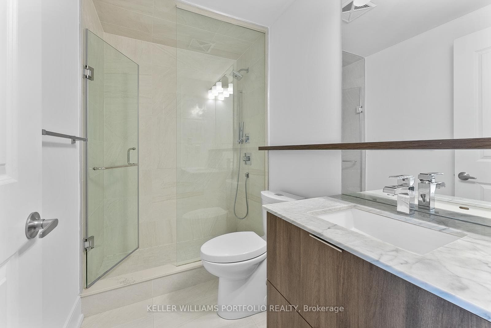 6 Parkwood Avenue Unit 310 photo 29