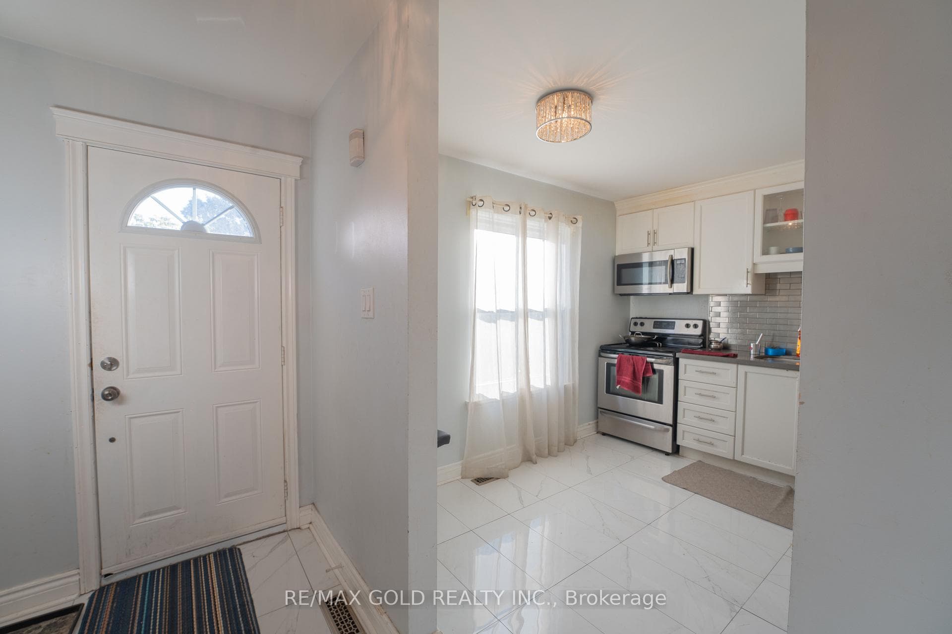 900 Central Park Drive Unit 107 photo 7