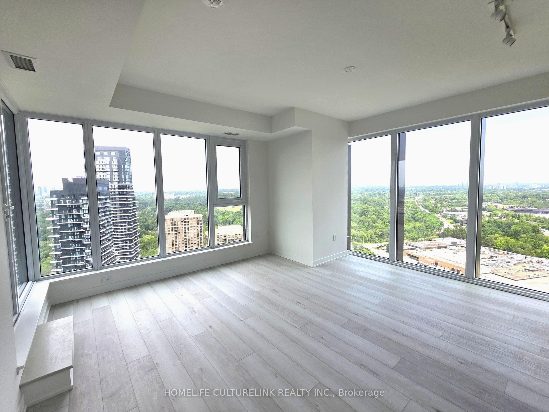 1 Quarrington Lane Unit 3017 photo 7