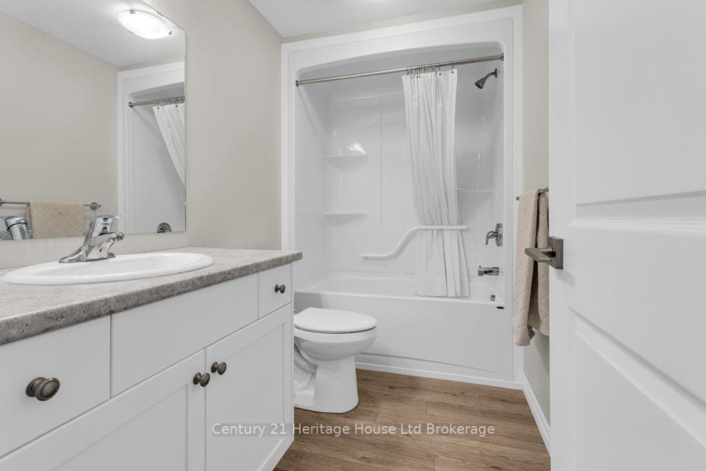 19 Livingston Drive photo 20
