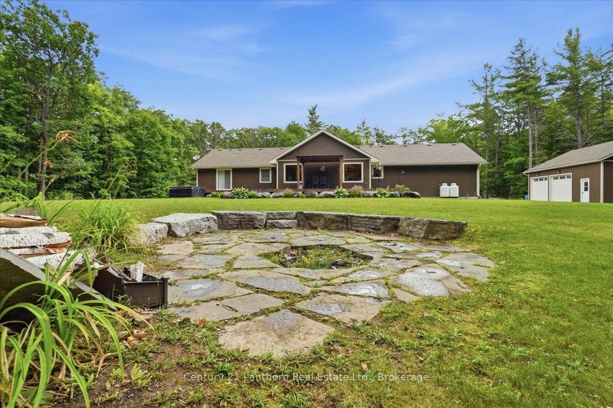 81 Reynolds Road photo 6