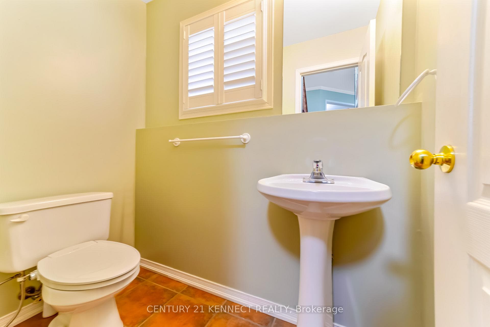 1566 Aldergrove Drive photo 35