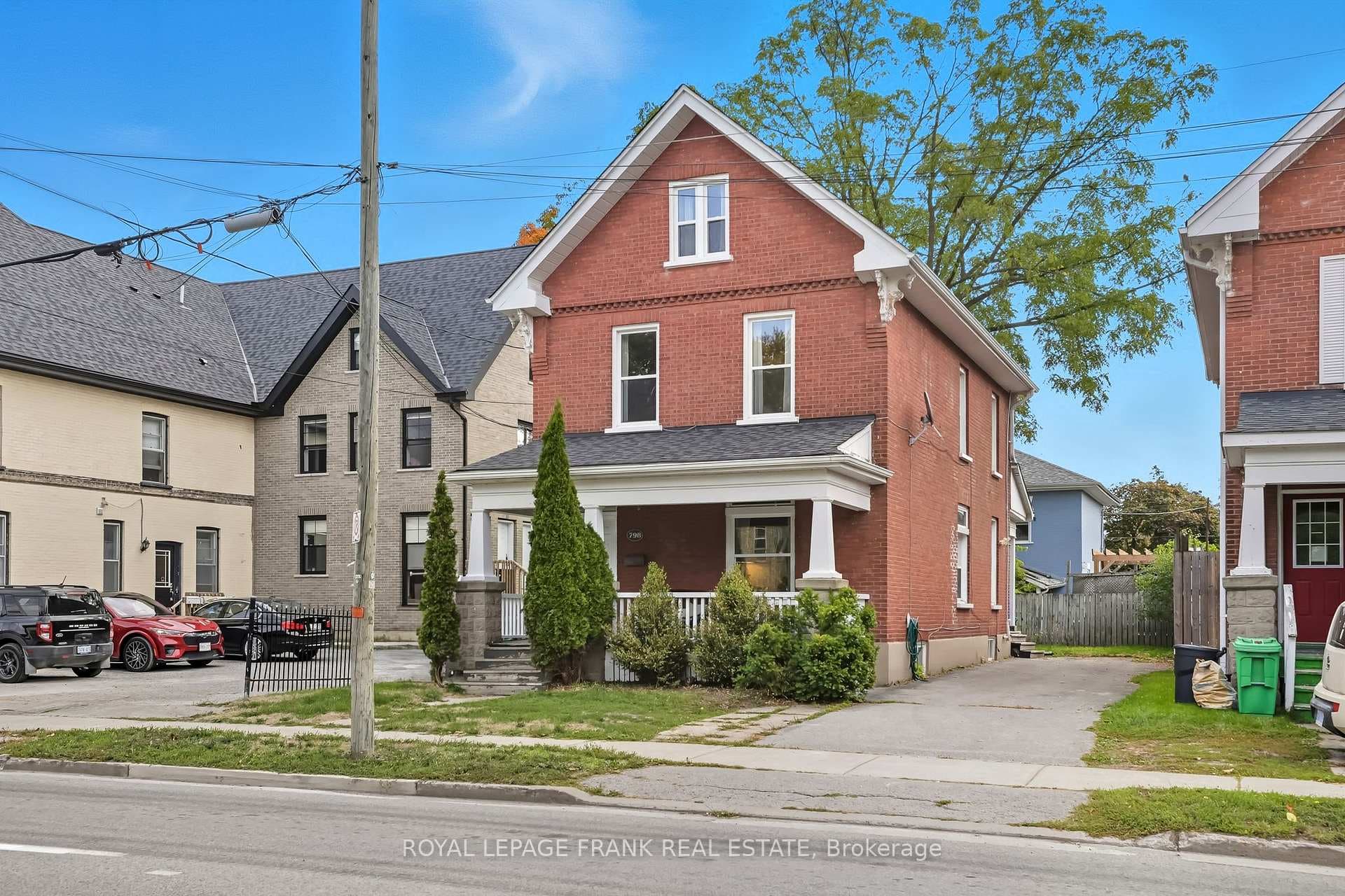 798 GEORGE Street photo 1